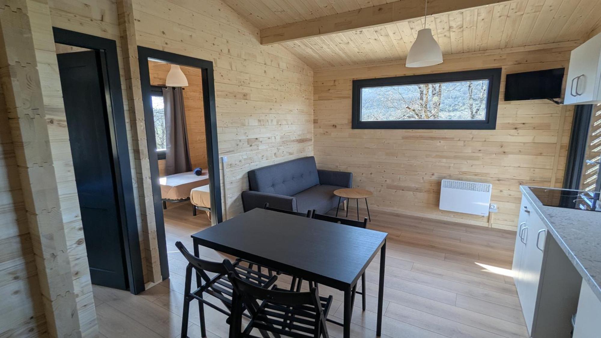 Cabanes Et Lodges Du Belvedere Serrieres-sur-Ain Bagian luar foto